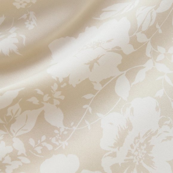 🆕 Reformation Beba Silk Two Piece/ Sable/ Size 6 - Picture 6 of 7